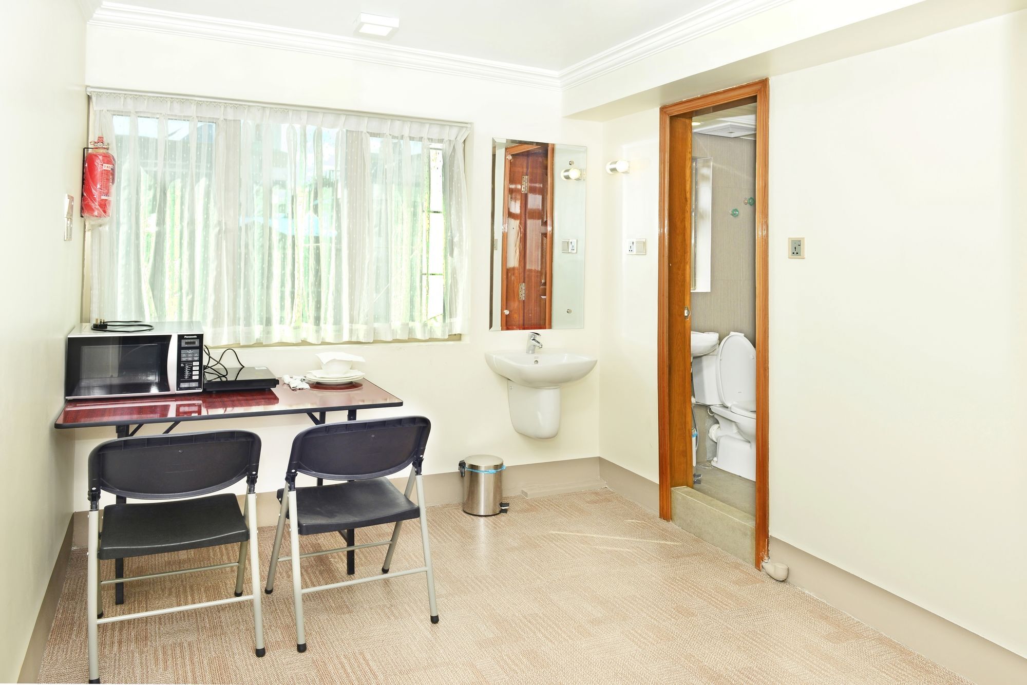 Hotel Bond Yangon Extérieur photo