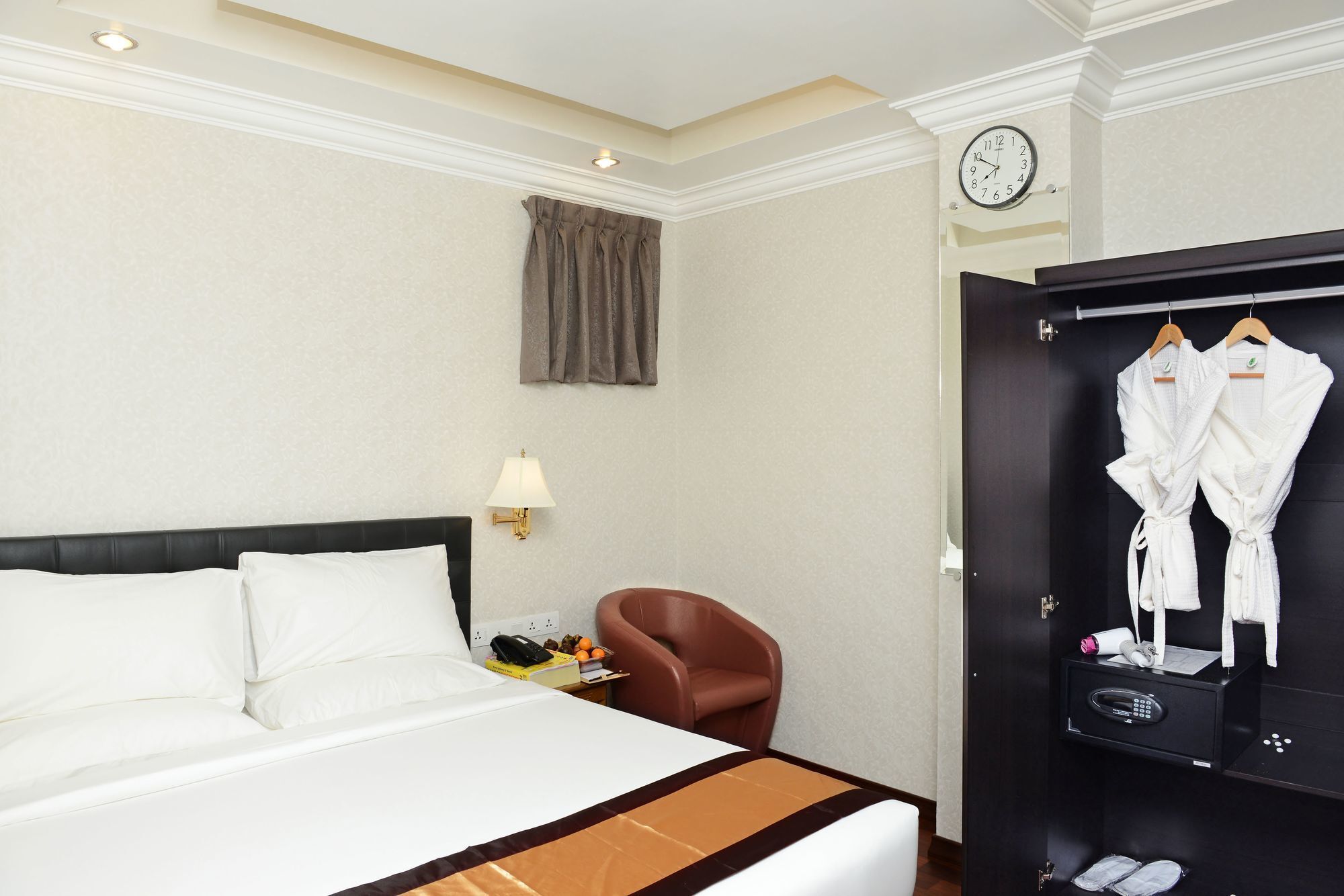 Hotel Bond Yangon Extérieur photo